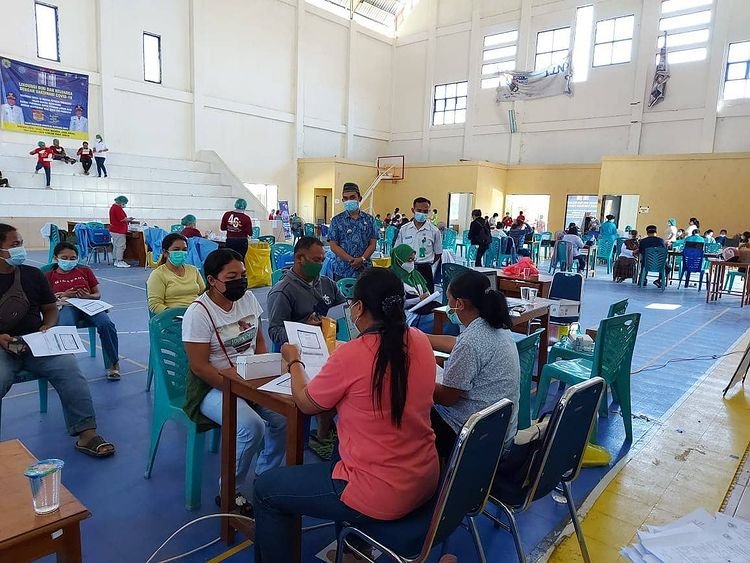 160 Lansia Terima Vaksinasi Lanjutan, Wabup Mabar Targetkan Vaksinasi Selesai Juli