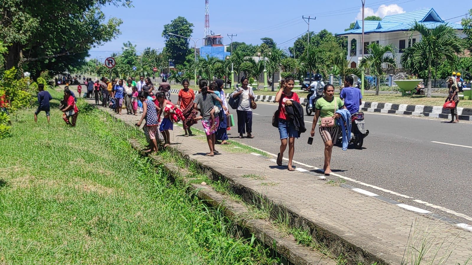 Gempa Kembali Guncang Flores Pasca Peringatan ke-29 Tahun Tsunami yang Menelan Ribuan Nyawa Warga Kabupaten Sikka