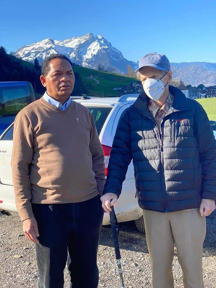 Sejenak Bersama RP. Ernst Waser, SVD Pencetus Misionaris Fidei Donum Flores ke Swiss dan Eropa
