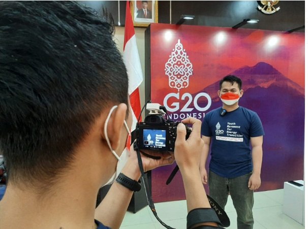 DEM Indonesia dan KESDM Ajak Generasi Muda Sukseskan Transisi Energi dan G20