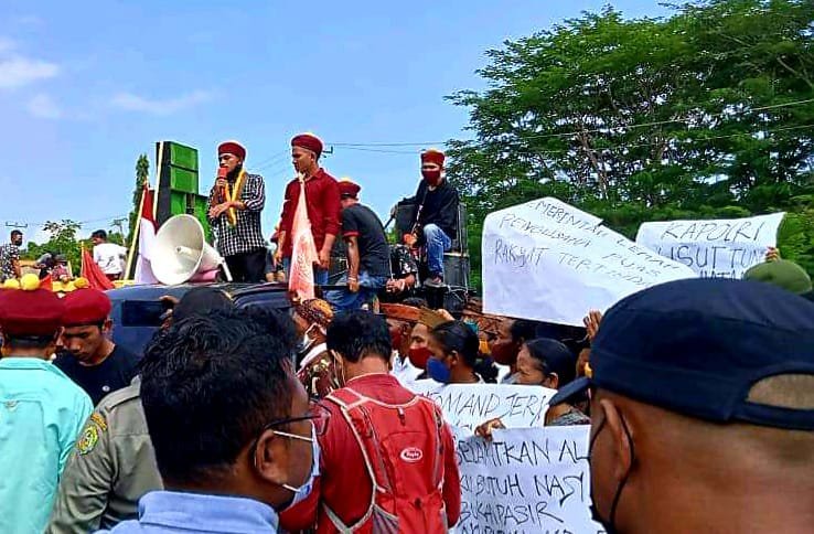 Digerus Tambang, Ribuan Petani Sawah Satar Walang Terancam Krisis Pangan (2)