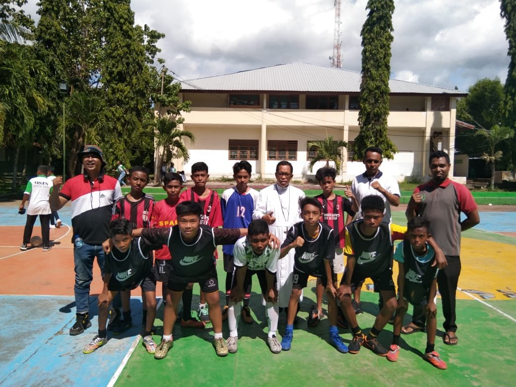 Jaring Bakat dan Minat Siswa, SMPK Frater Maumere Gelar Class Meeting Selama Satu Pekan