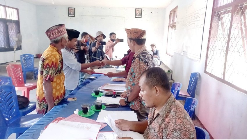 Berkas 6 Bakal Calon Kades Nggorang Dinyatakan Lengkap