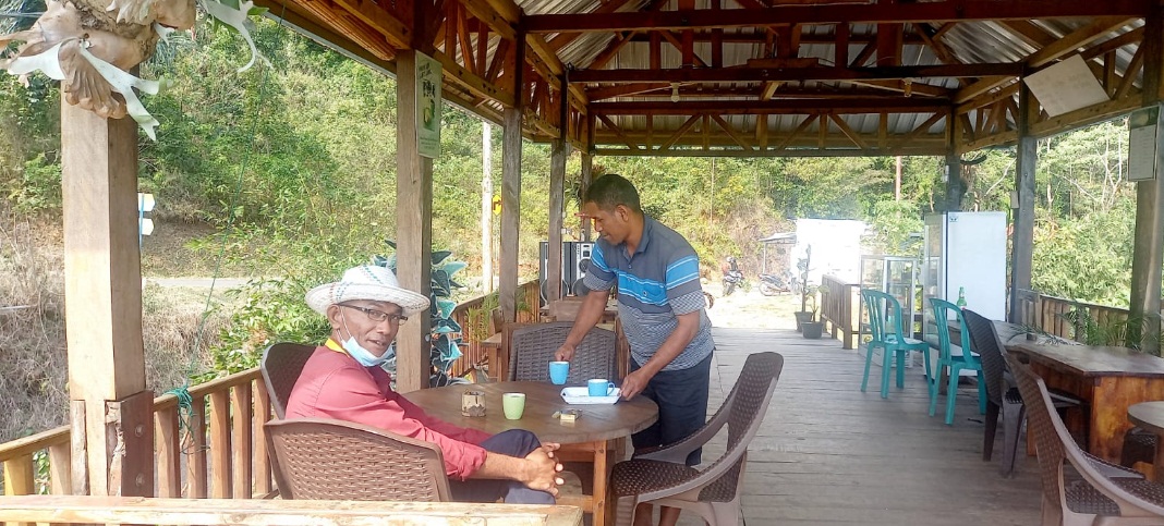 Kopi, Kisah & Kiprah D'mas Cafe di Jalan Seribu Kelok  (2)