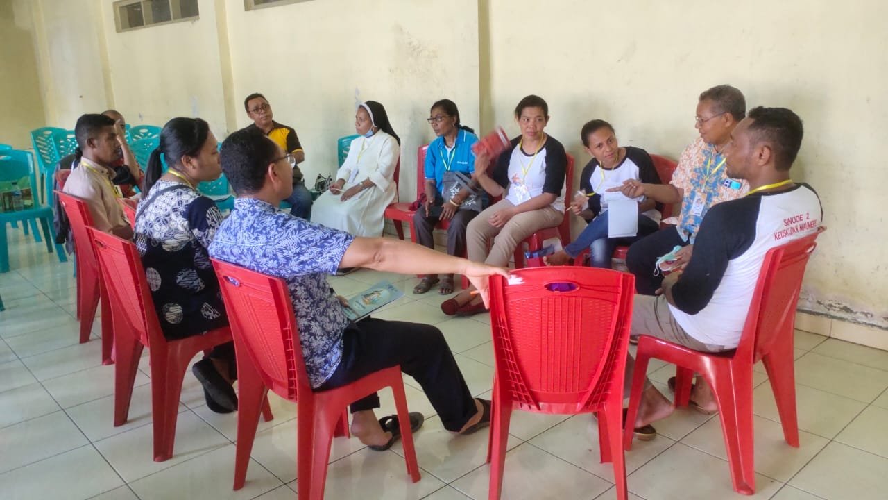 Ketika Peserta Sinode II KUM Antusias Ikuti Rapat Mini dan Midi Bahas Pemberdayaan Pastoral Menuju Komunitas Pembebasan