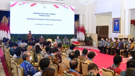 Jokowi: Desain Besar Ekosistem Kendaraan Listrik, Negara Lain Bisa Tergantung pada Kita