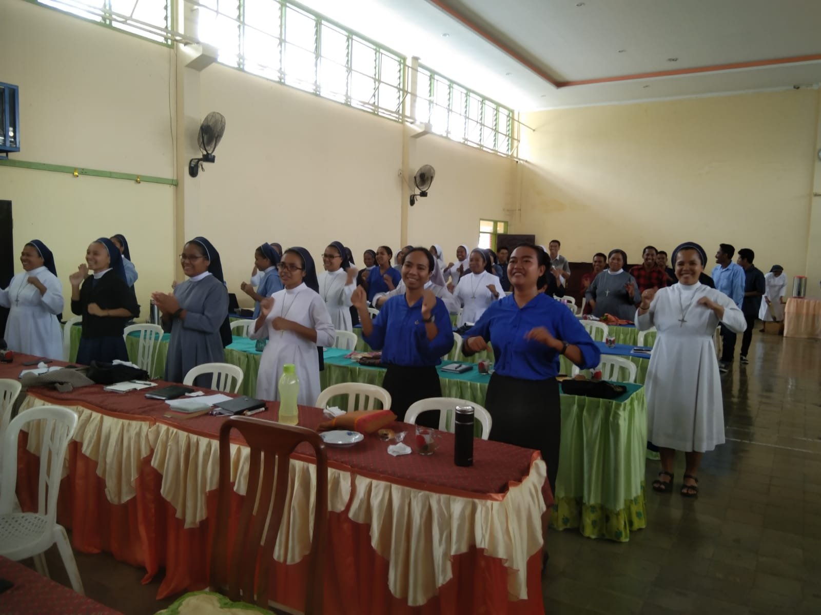 Suster dan Pastor Lintas KongregasiUtusan 3 Keuskupan di Flores Dukung TRUK Maumere Hentikan Perdagangan Orang