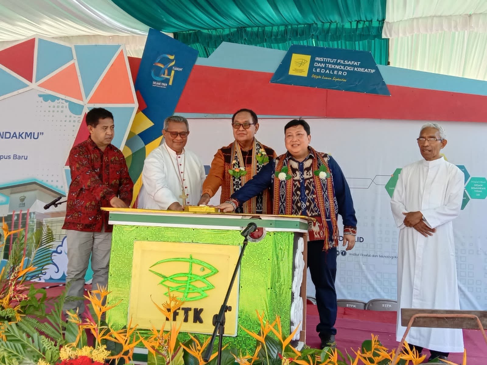 Provinsial SVD Ende Imbau Mahasiswa IFTK Ledalero Mesti Berani Melawan Arus Digital, Konsumeristik dan Sekuler
