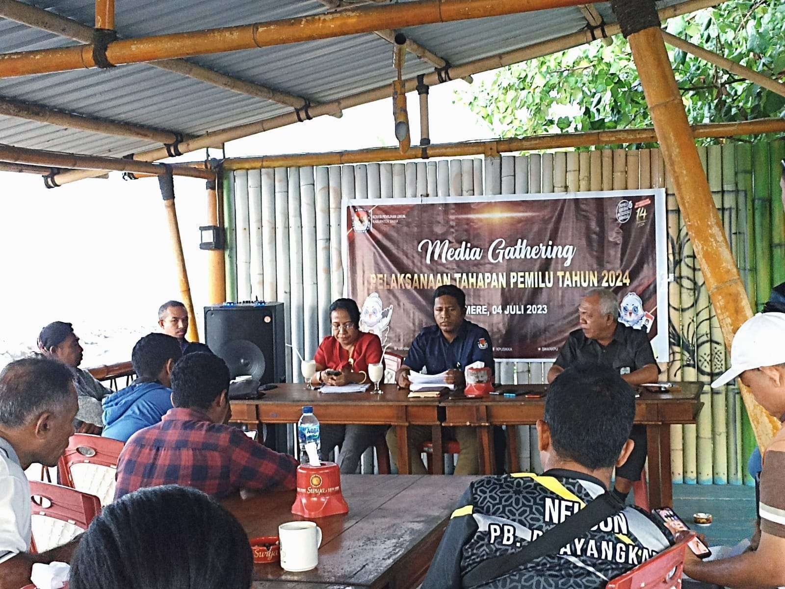 Di Sikka, Pemilih Usia 100 Hingga 112 Tahun Ada 54 Orang, dan Disabilitas Ada 4.508 Orang