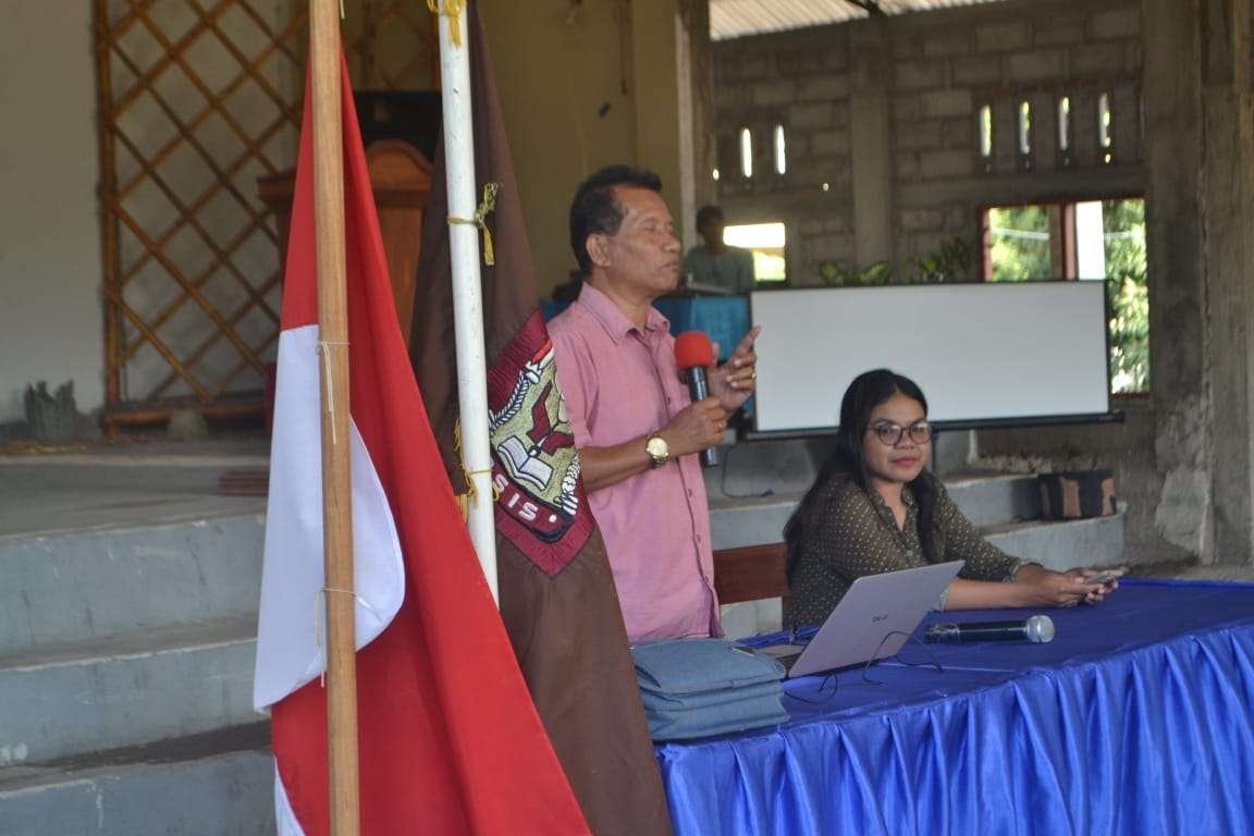 Jelang Pemilihan Pengurus OSIS, SMKS Santo Gabriel Maumere Gelar Kegiatan Latihan Kepemimpinan Tingkat Dasar Selama 4 Hari