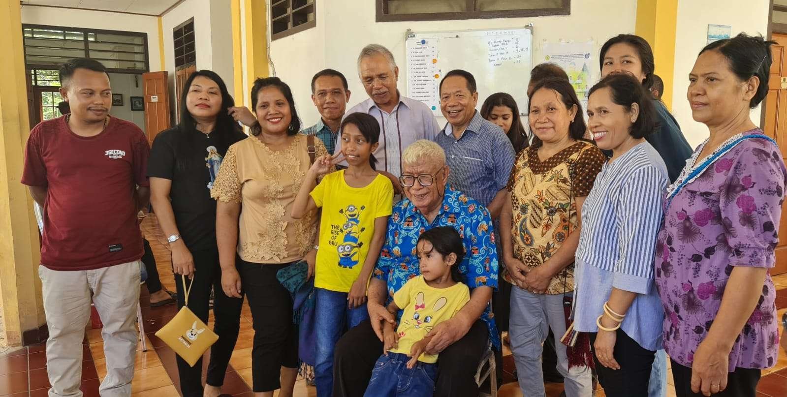 Ketika Imam dan Elemen Warga merajut ketulusan Cinta di Biara Simeon Bukit Sandaran Matahari Ledalero