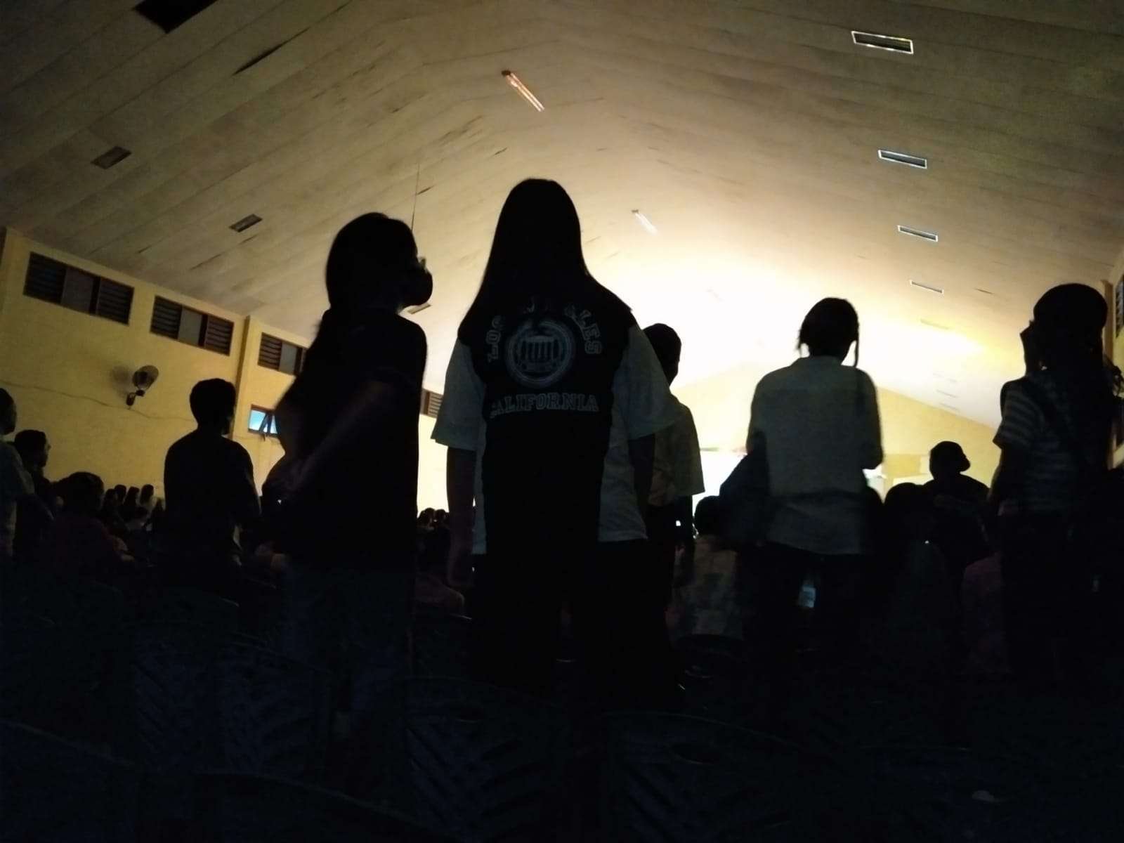 Pentas Seni Balutan Budaya Nusantara SMPK Frater Maumere Hipnotis Ribuan Warga Lintas Agama di Sikka