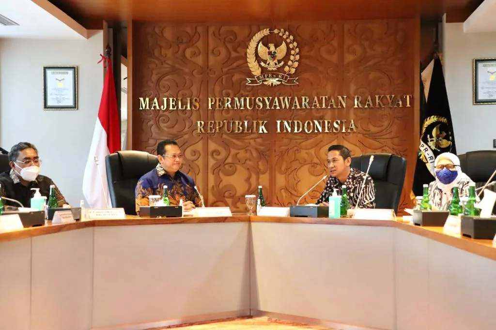 Terima Pimpinan KY, Bamsoet Dorong KY Terus Tingkatkan Integritas Hakim