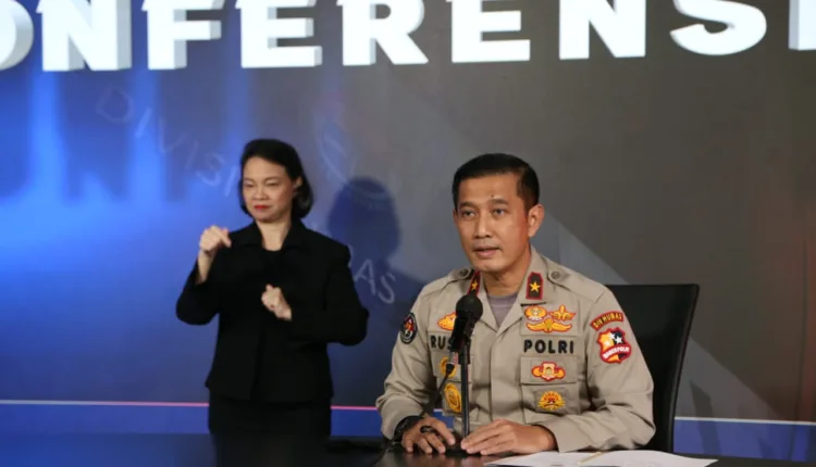 Polisi Selidiki Pembakar Bendera Merah Putih