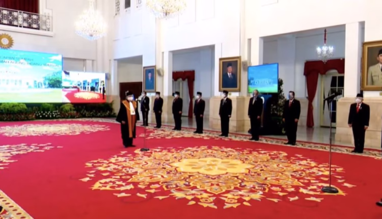 Wakil Ketua MA Bidang Yudisial Mengucap Sumpah