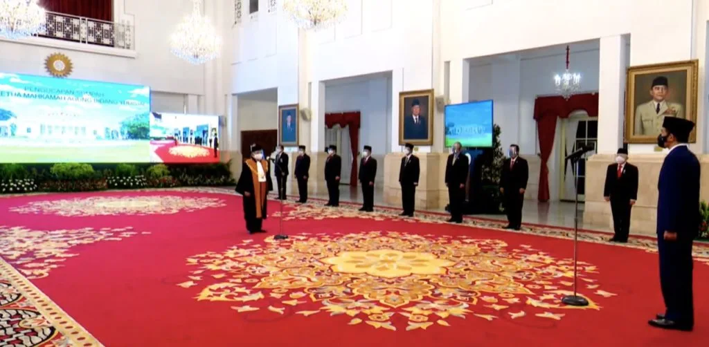 Wakil Ketua MA Bidang Yudisial Mengucap Sumpah