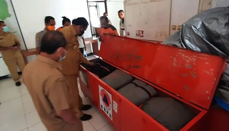 Pemerintah Pusat Serahkan Sejumlah Bantuan untuk Korban Siklon Tropis Seroja di Belu