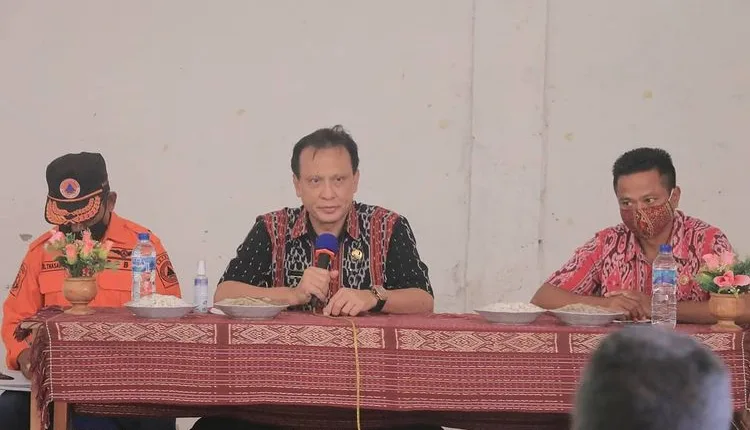 Temui Warga Terdampak Bencana, Bupati Belu: Kerusakan Segala Macam Agar Dilaporkan