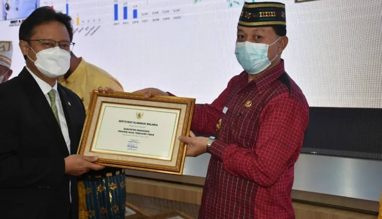 12 Kabupaten dapat Sertifikat Eliminasi Malaria dari KemenKes RI Termasuk Kab. Manggarai dan Manggarai Timur
