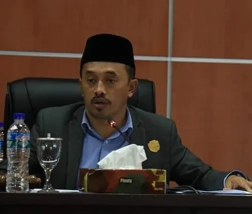 Bupati Edi Kejar Kontraktor Penunggak Pajak Galian C, Marsel Jeramun: Fraksi PAN Dukung