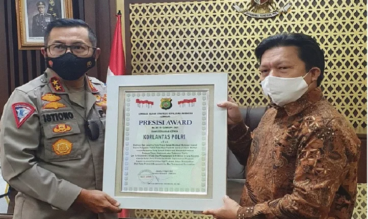 Banyak Lakukan Terobosan dan Inovasi, Korlantas Polri Sabet Presisi Award