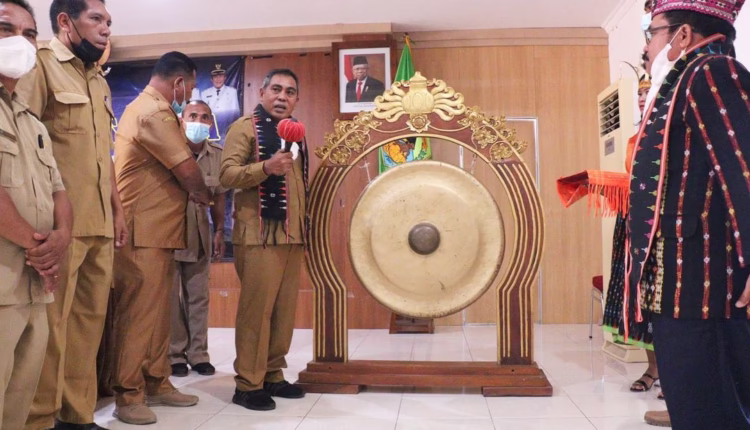 Ingin Sepak Bola Mabar Maju, Bupati Mabar: Kita Harus Punya Visi dan Misi yang Sama serta Hilangkan Ego