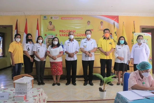 Tinjau Pelaksanaan Vaksinasi, Bupati Belu: Terimakasih kepada Partai Golkar