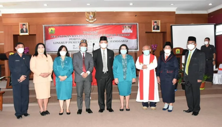 Bupati Manggarai Lantik 10 Pejabat Pimpinan Tinggi Pratama