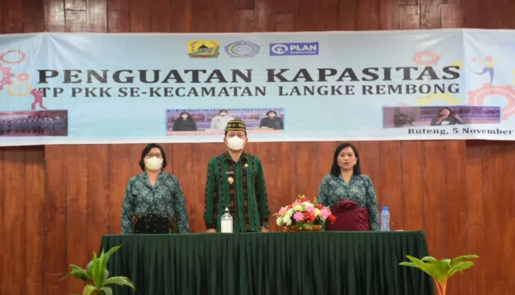 Wabup Manggarai: Para Ibu Harus Menjadi Sinar Nilai Abadi dalam Membangun Kehidupan Bersama