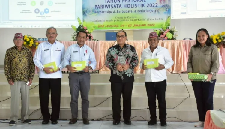 Soal Pariwisata, Bupati Manggarai: Kita Tidak Perlu Menunggu Destinasi itu Ditata Dulu, Tapi Kita Jual Dulu