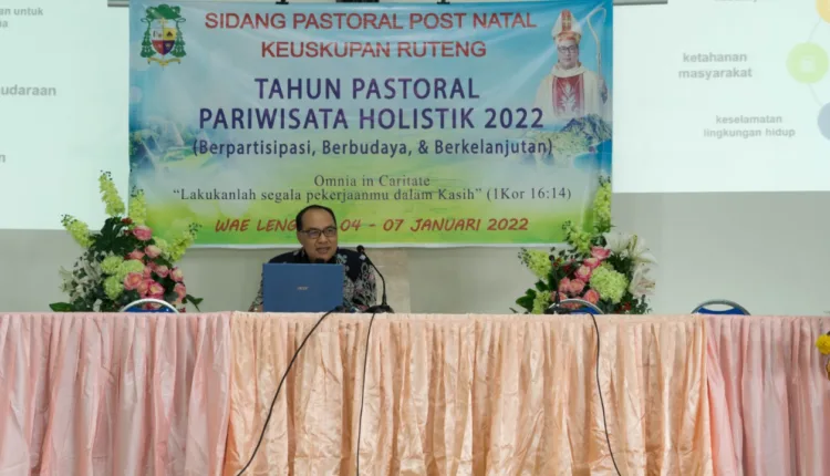 Terkait Pengembangan Pariwisata di Manggarai Raya , Mgr. Sipri Hormat Tekankan Tujuh Prinsip Penting Dalam Pengembangan Pariwisata