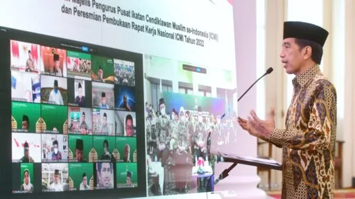 Buka Raker Nasional ICMI 2022, Jokowi: Saya Yakin ICMI Mampu Menemukan Cara dan Strategi Baru Menghadapi Perubahan Dunia