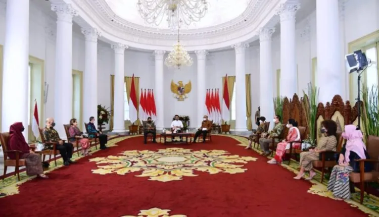 Bertemu Jokowi, Sejumlah Seniman Senior Sampaikan Aspirasi Soal Kebudayaan dan Dukung Pembangunan IKN