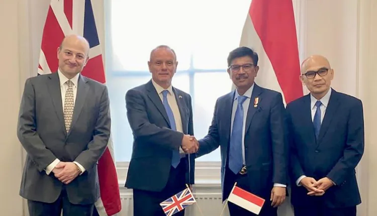 Menkominfo Kantongi 650 Juta Poundsterling dari Pemerintah Inggris Dukung Pembiayaan Twin-HTS