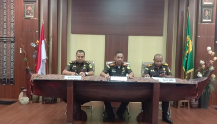 Pasca Didemo Beruntun Tim Jejaring HAM di Sikka, Jaksa Tahan Dua Tersangka Dugaan Korupsi Dana Belanja Tidak Terduga