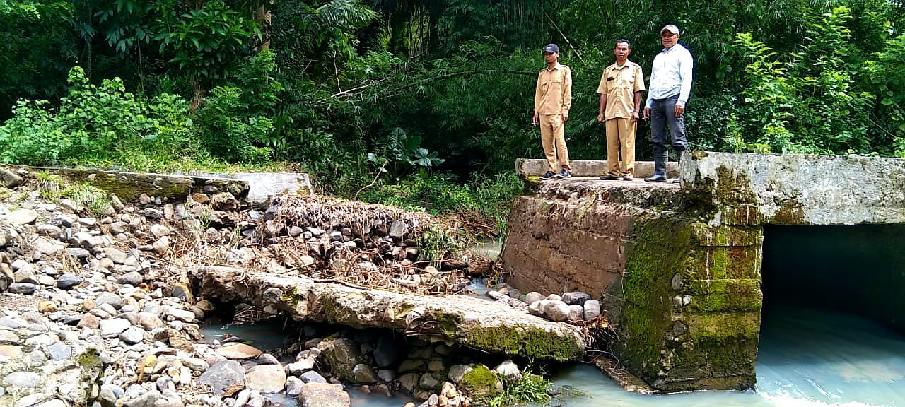 Proyek Irigasi Wae Paku Terbengkelai, Banjir Meluap Sampai Jauh