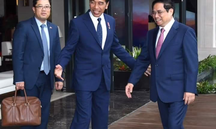 Indonesia-Vietnam Bahas Perjanjian Investasi Bilateral di KTT ASEAN Labuan Bajo