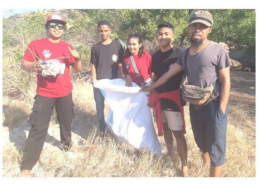 Beach Clean Up: Piknik Santai Sambil Bersih Sampah (Kita Jaga Alam, Alam Jaga Kita)