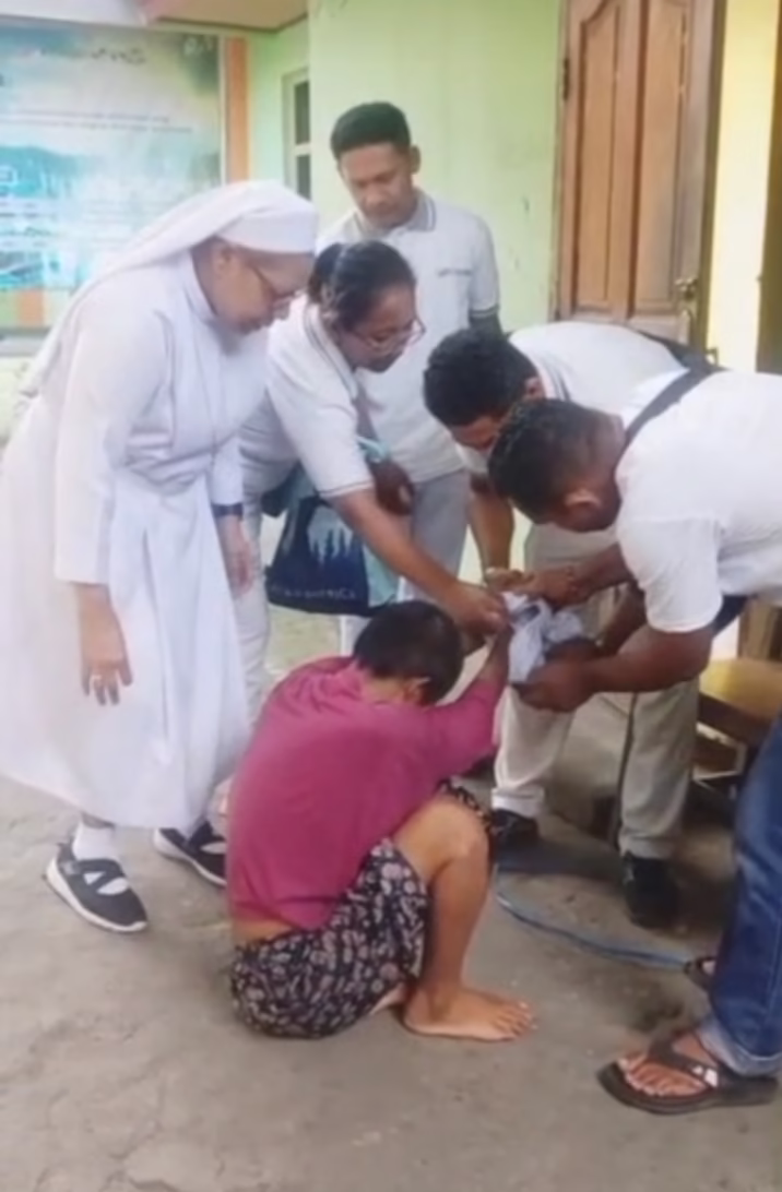 Cari dan Evakuasi ODGJ di Hutan, Sr. Lucia CIJ Minta Petunjuk Santa Dymphna