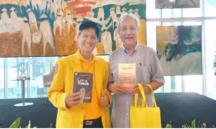 Pimred Indonews Hadiri Acara Peluncuran Buku Satu Abad Pendidikan Tingggi Hukum dan Bedah Novel Sang Tokoh