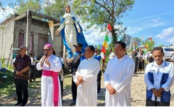 Elemen Umat Islam Terlibat Aktif dalam Prosesi Penerimaan Bunda Maria Festival Golo Koe di Bari Kabupaten Manggarai Barat
