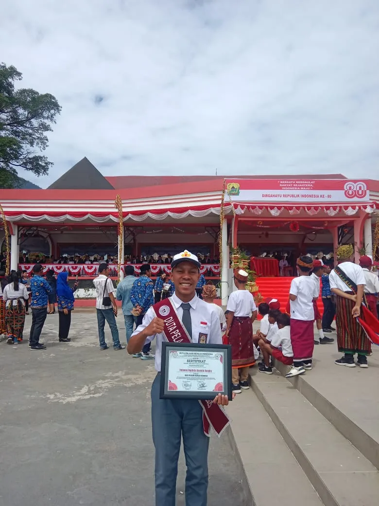 Yohanes Baptista Sevento Rengka, Pelajar Berprestasi SMAS Santu Klaus Kuwu, Dinobatkan Sebagai Duta Pelajar Remaja Indonesia 2025