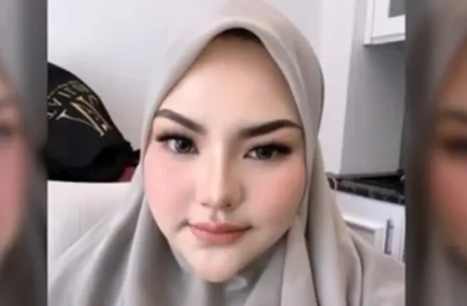 Lisa Mariana Benarkan Pisah Ranjang dengan Suami, dan Jawab Kabar Dekat dengan Brondong