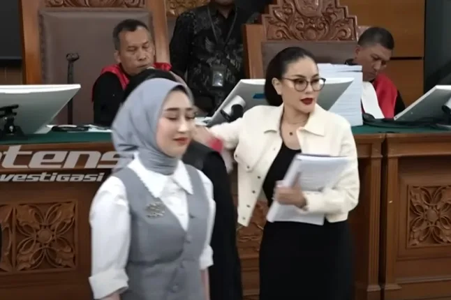 Dokter Oky Pratama Bantah Keterangan dr. Reza Gladys di Pengadilan