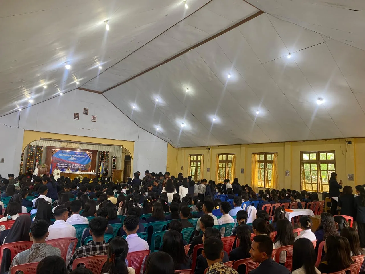 Buka Tahun Ajaran Baru, Stipas St. Sirilus Ruteng Gelar Lectio Brevis