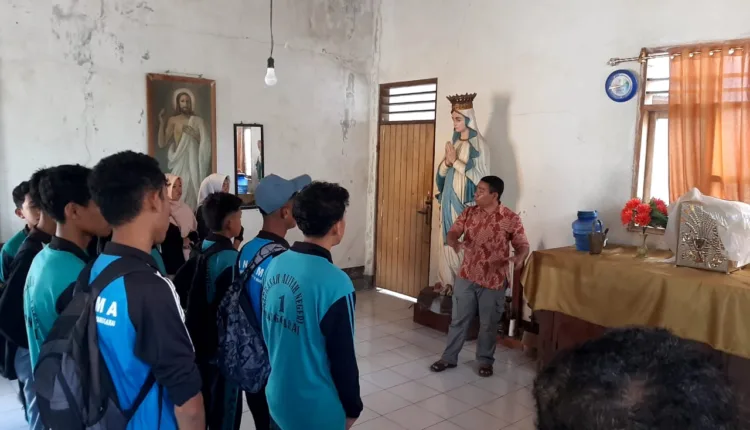 Perkokoh Toleransi dan Peradaban, Siswa MAN I Manggarai Gelar Outing Class ke Masjid, Gereja Katolik, dan Gereja Ephata di Reo