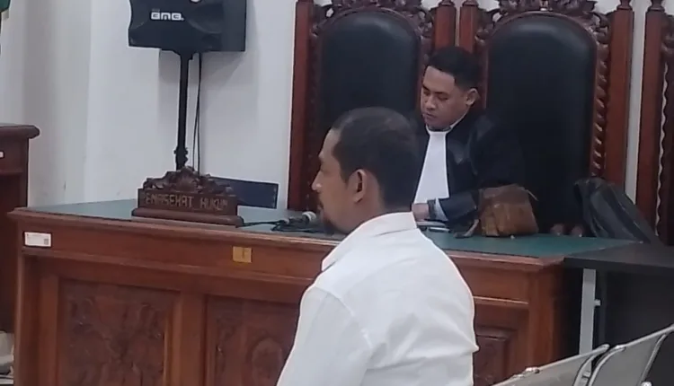 Mantan Kapolres Ngada dituntut 20 tahun dalam kasus kekerasan seksual anak.