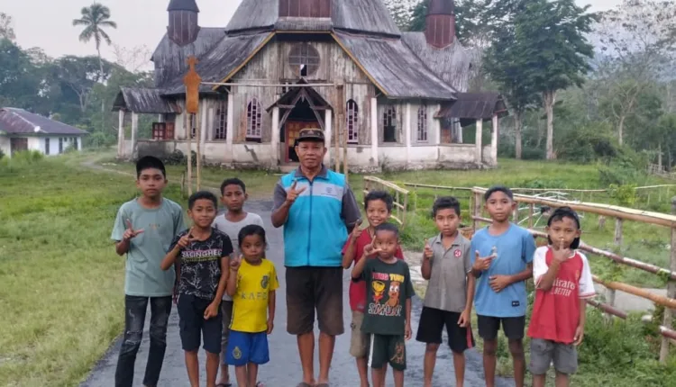 Napak Tilas Gereja Tua Lengko Ajang: Butuh Kolaborasi Bersama untuk Merawatnya
